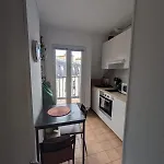Cosy Flat Near Gare Du Nord